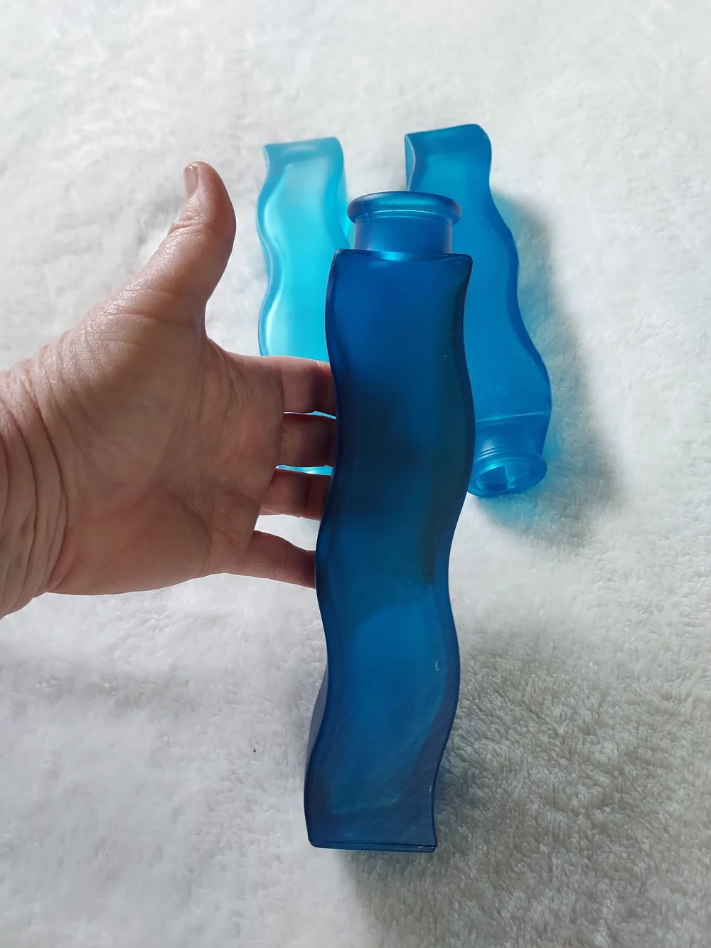 Vintage Y2K 1990's IKEA Skamt Curvy Ombre Blue Frost Glass Bud Vases Artsy Decor